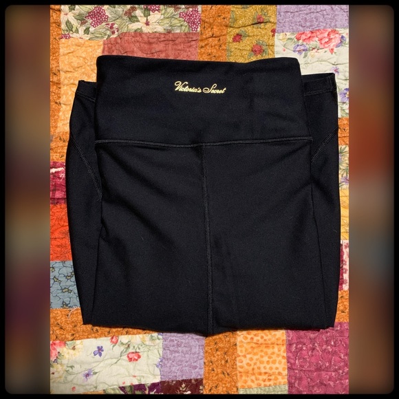 Victoria’s Secret black stretch leggings XL - Picture 4 of 5